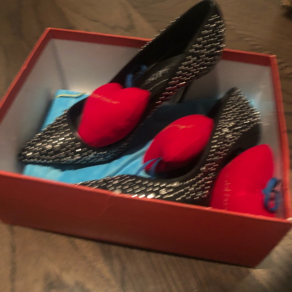 BNIB Jean Michel Cazbat leather studded heels - Picture 3 of 5